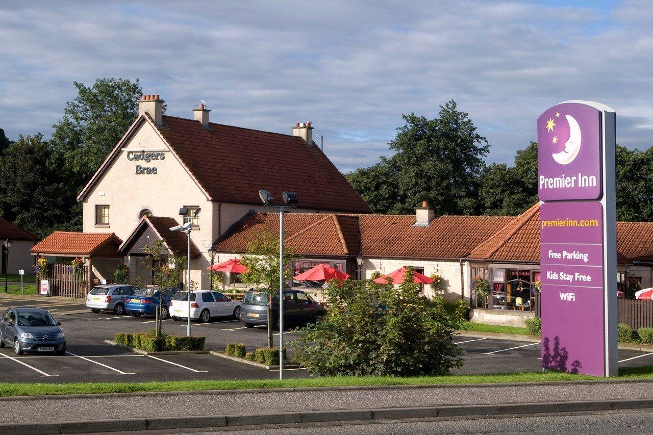 Premier Inn Falkirk East Exterior photo