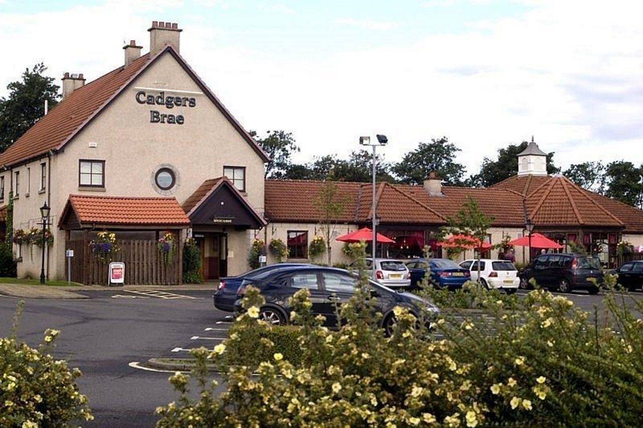 Premier Inn Falkirk East Exterior photo